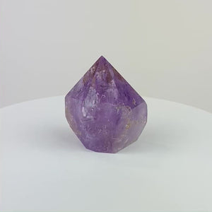 Freeform Faceted Amethyst Point with Rainbow Inclusions (181 g.) (C015)